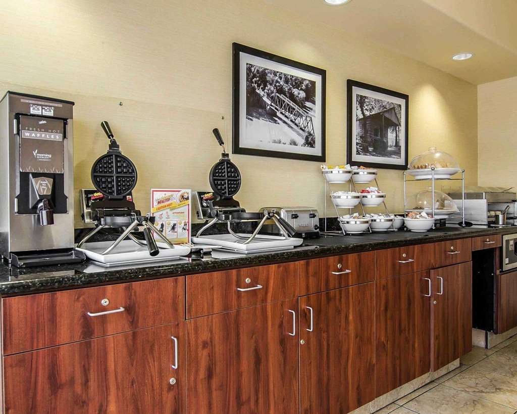 Comfort Inn & Suites Van Buren - Fort Smith Ristorante foto